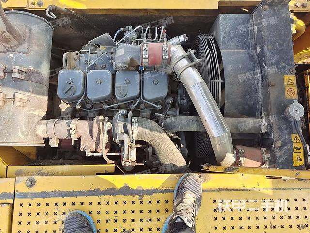 发动机整体俯视（整机外观）