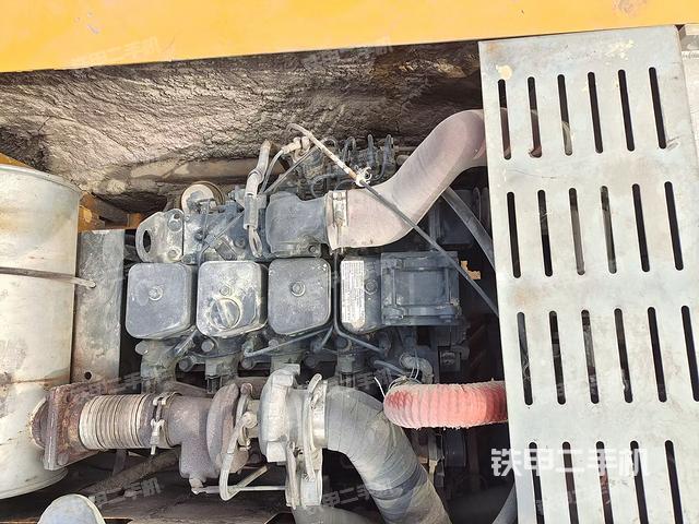 发动机整体俯视（整机外观）