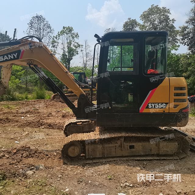 三一重工SY55C挖掘机
