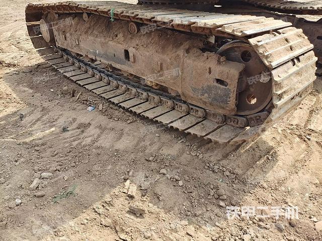 单侧履带整体（整机外观）