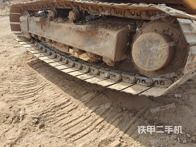 单侧履带整体（整机外观）