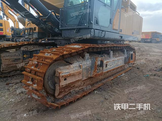 单侧履带整体（整机外观）