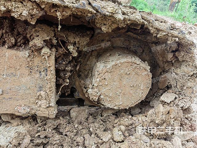 单侧履带整体（整机外观）