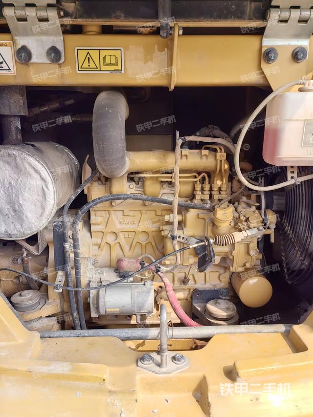 发动机整体俯视（整机外观）