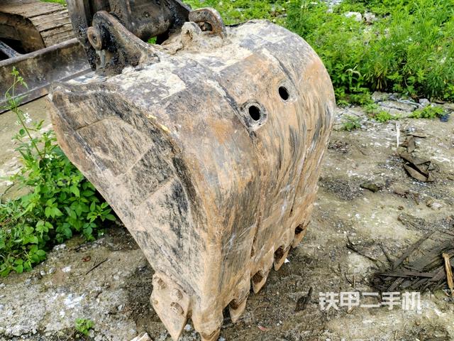 鏟斗45度（工作和回轉(zhuǎn)裝置）