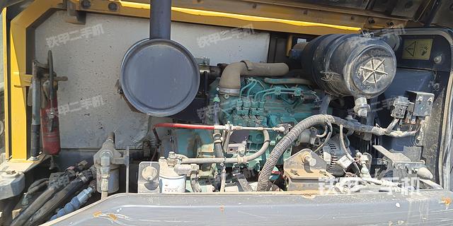 发动机整体俯视（整机外观）