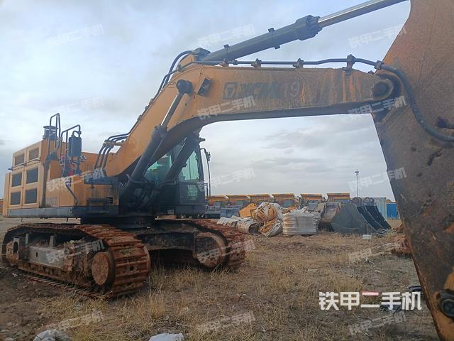 徐工XE700DF矿用挖掘机