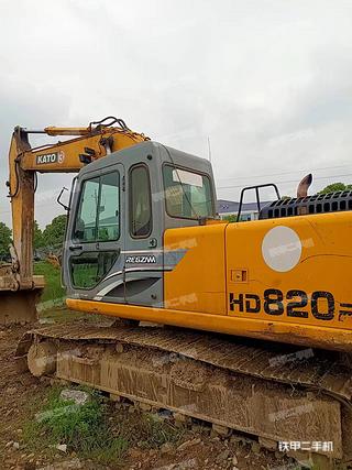 天津加藤HD820R挖掘机实拍图片
