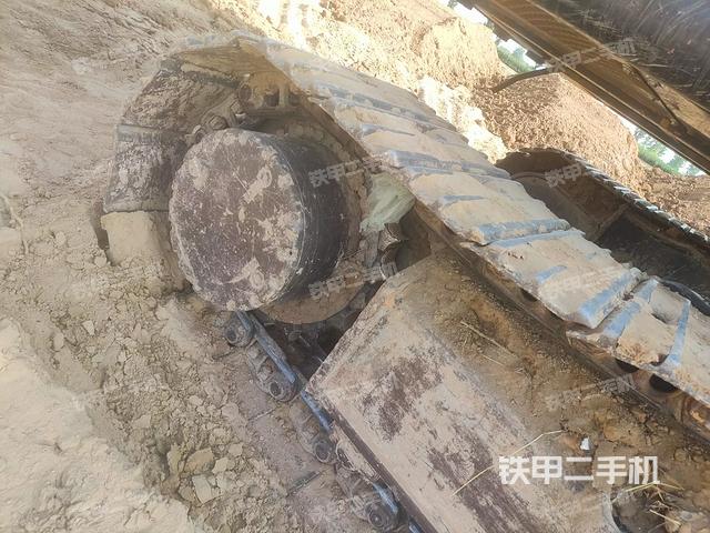 单侧履带整体（整机外观）