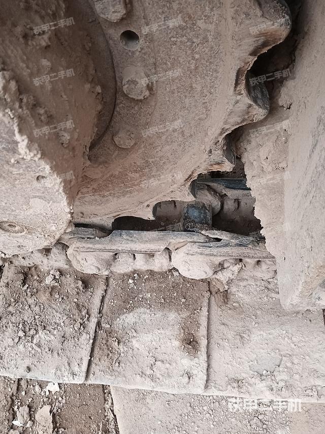 单侧履带整体（整机外观）