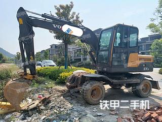 海南临工金利LG670BM挖掘机实拍图片