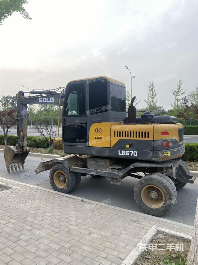 臨工金利LG670BM挖掘機(jī)