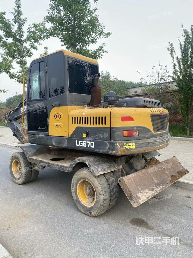 左后45（整機外觀）