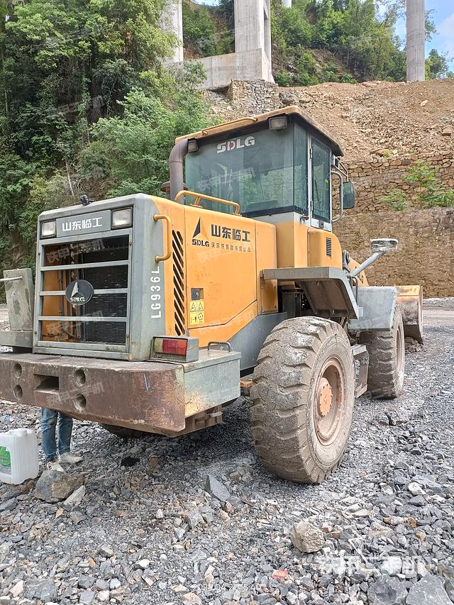 整机右后45°（整机外观及大件）