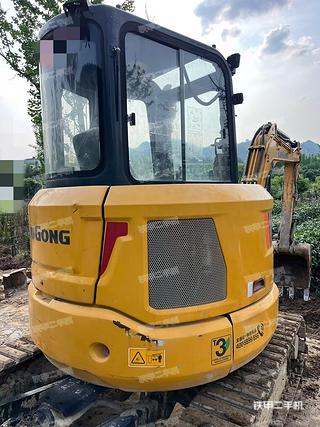柳州柳工CLG9035E挖掘机实拍图片