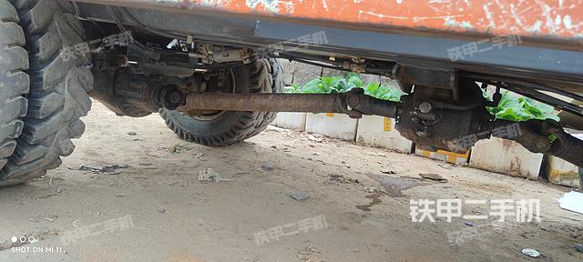 单侧履带整体（整机外观）