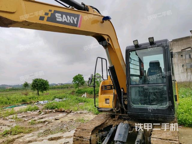 大臂整體?右側(cè)（工作和回轉(zhuǎn)裝置）