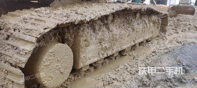 单侧履带整体（整机外观）