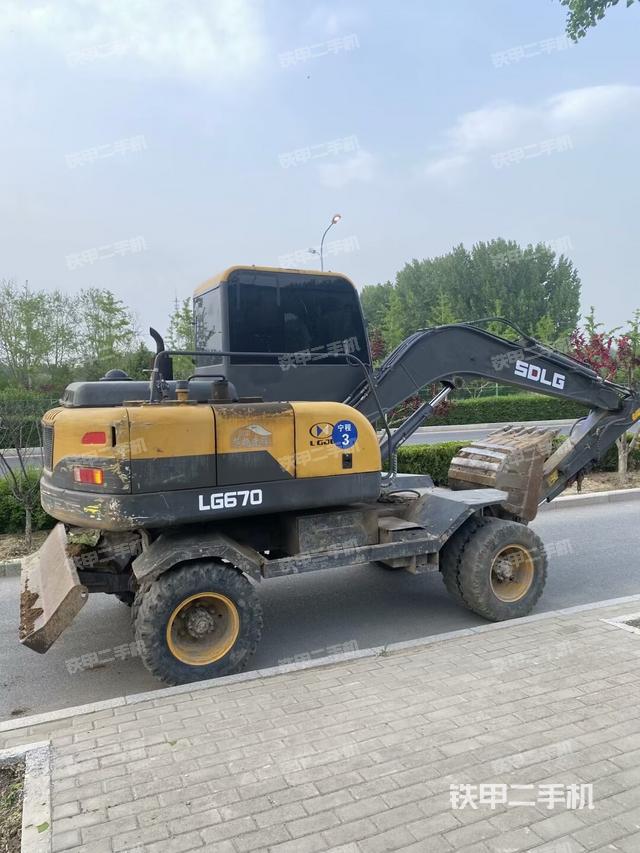 右后45（整機外觀）