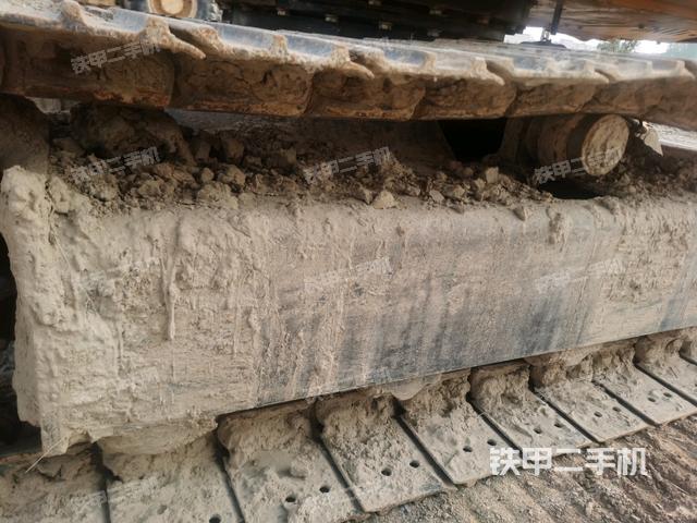 左側(cè)履帶整體?(行走機構(gòu)) 左側(cè)履帶整體?(行走機構(gòu))