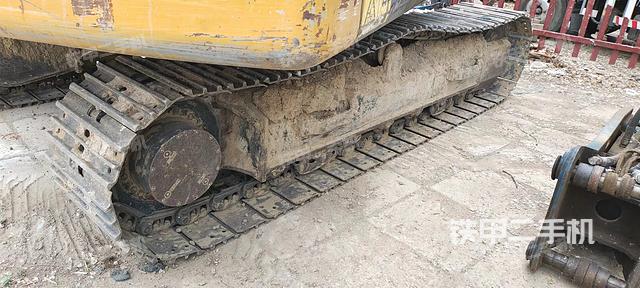 单侧履带整体（整机外观）