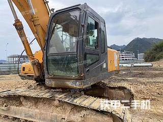 广州现代R215-7C挖掘机实拍图片