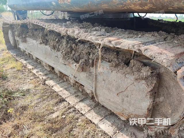 单侧履带整体（整机外观）