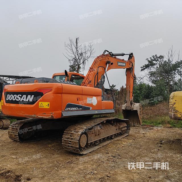 整机右后45°（整机外观）