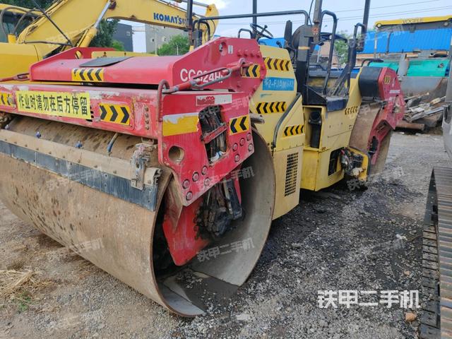 右后45°（壓路機整機外觀）