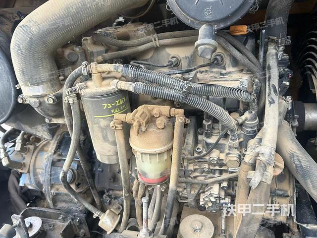 发动机整体俯视（整机外观）