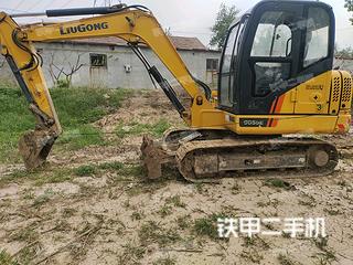 昆明柳工CLG9055E挖掘机实拍图片