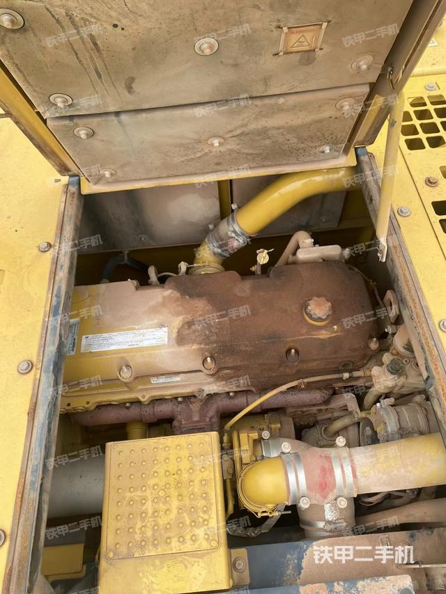 发动机整体俯视（整机外观）