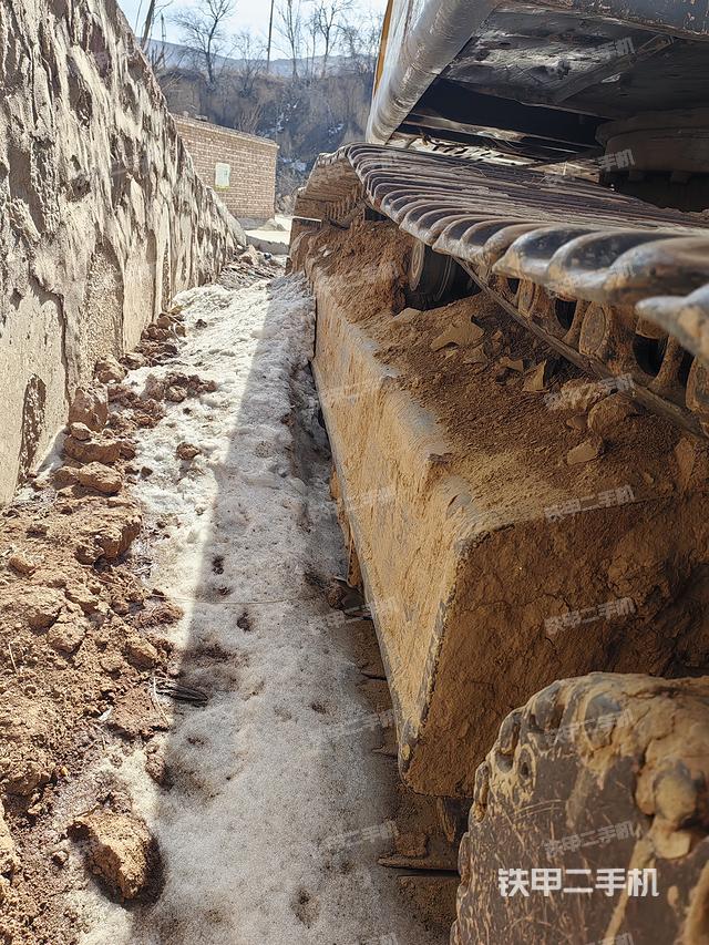 单侧履带整体（整机外观）