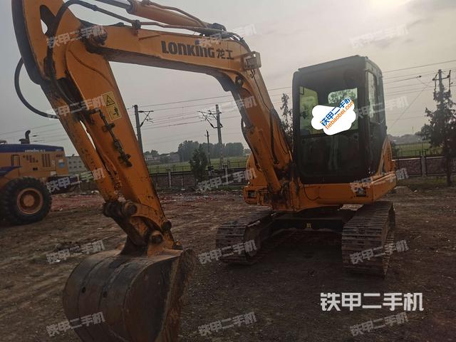右后45(整機外觀) 右后45(整機外觀)