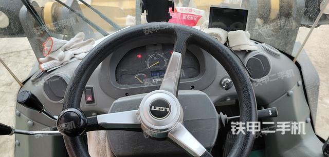 驾驶室操作台（整机外观及大件）