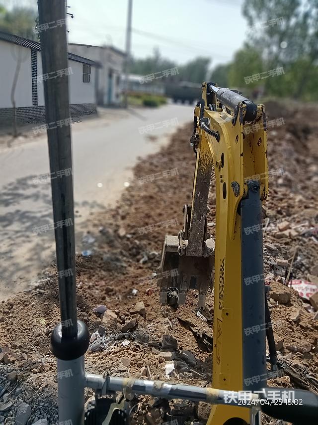 驾驶室整体（整机外观）