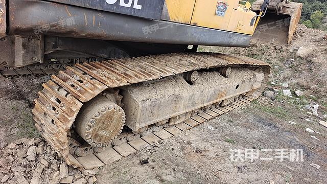 单侧履带整体（整机外观）