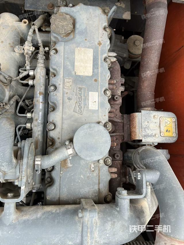 发动机整体俯视（整机外观）