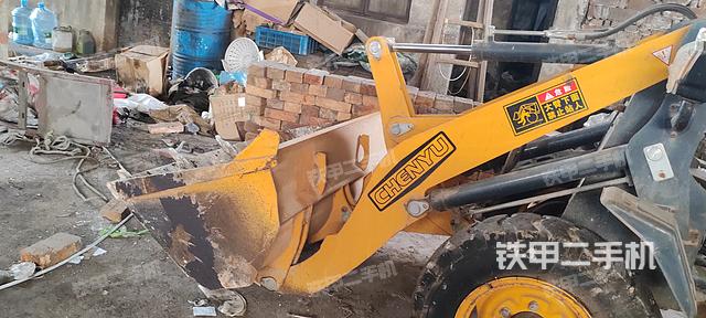 工作装置整体（整机外观及大件）