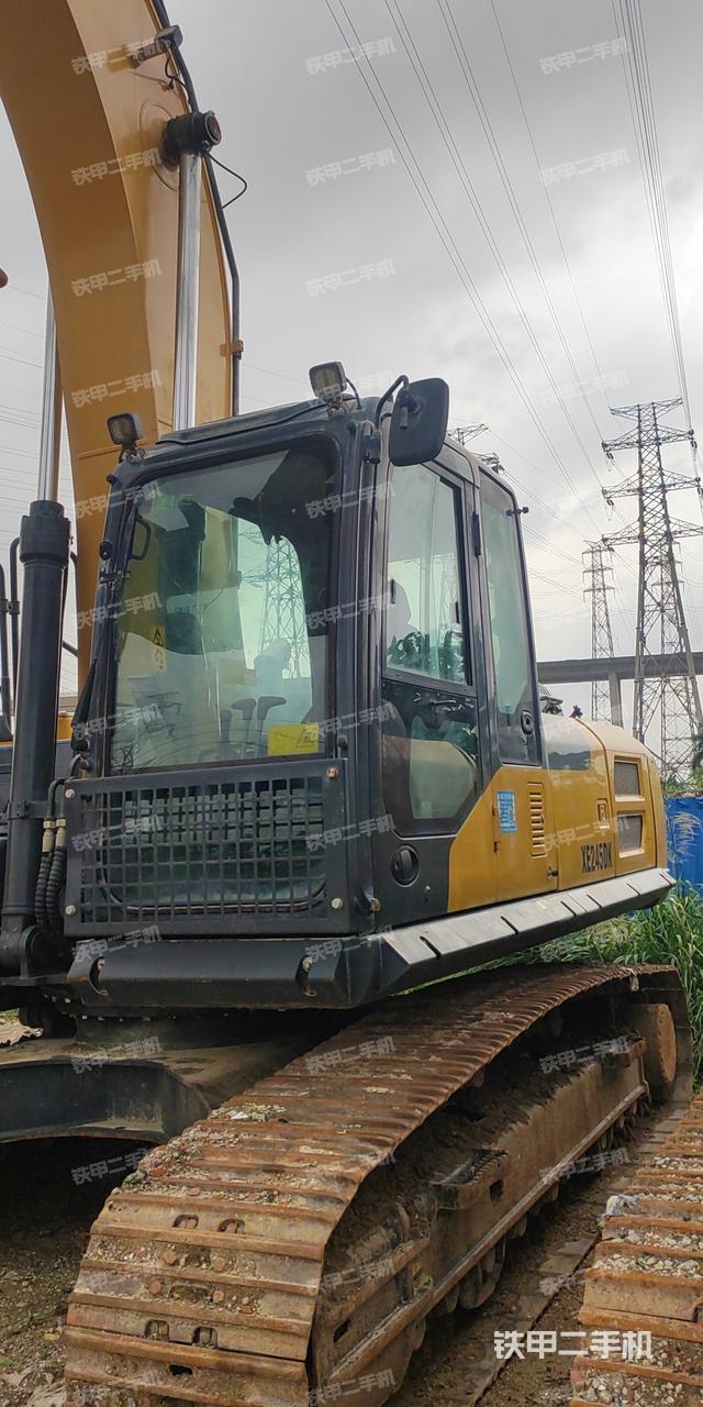 驾驶室整体（整机外观）