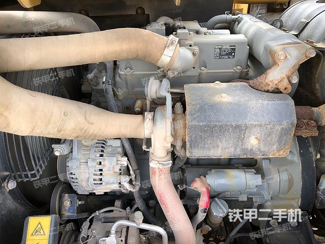 发动机整体俯视（整机外观）