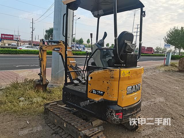 三一重工SY16C挖掘机