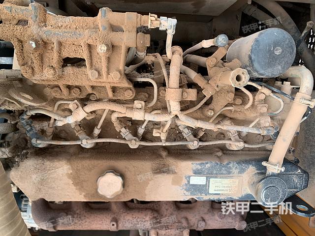 发动机整体俯视（整机外观）