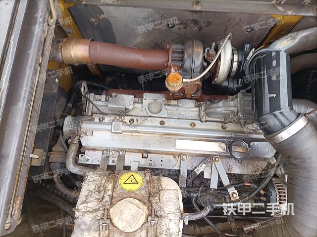 发动机整体俯视（整机外观）