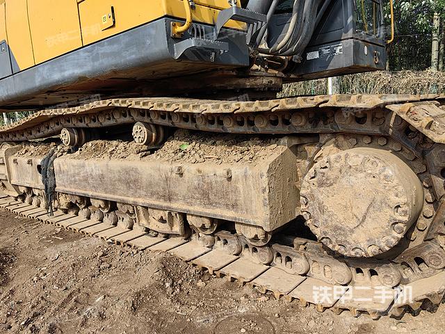 单侧履带整体（整机外观）