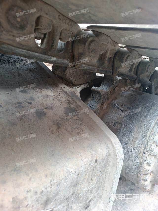 单侧履带整体（整机外观）