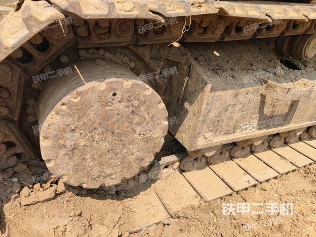 右側(cè)履帶整體（行走機(jī)構(gòu)）