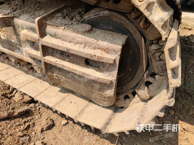 右側(cè)行走馬達(dá)蓋板（行走機(jī)構(gòu)）