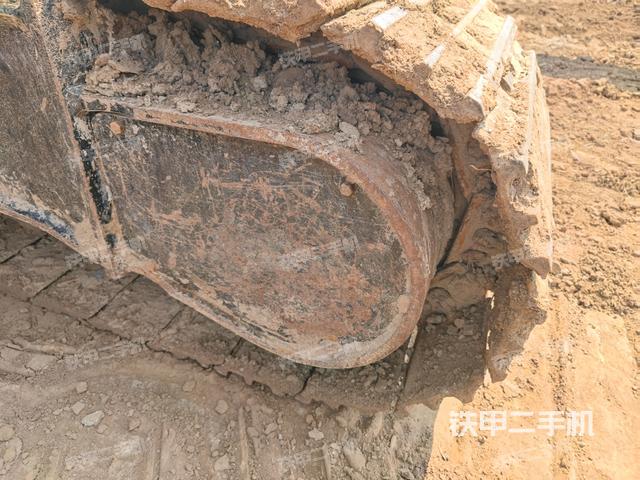 右側(cè)履帶整體（行走機(jī)構(gòu)）