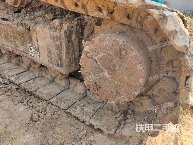 右導(dǎo)向輪（行走機(jī)構(gòu)）